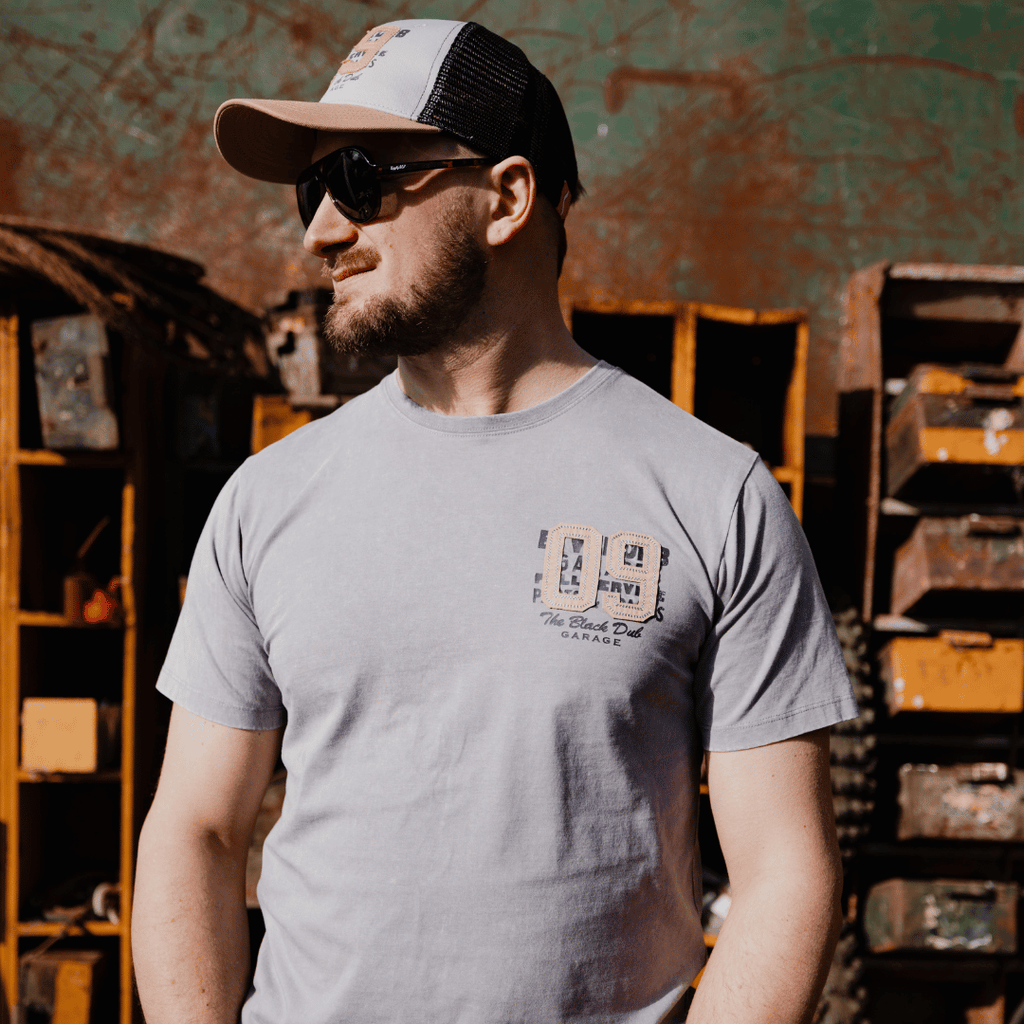 Grey Parts & Spares '09' Tee